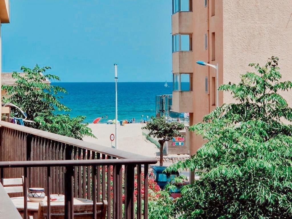 T3 Paisible Tres Proche Plage Canet-en-Roussillon Exterior photo